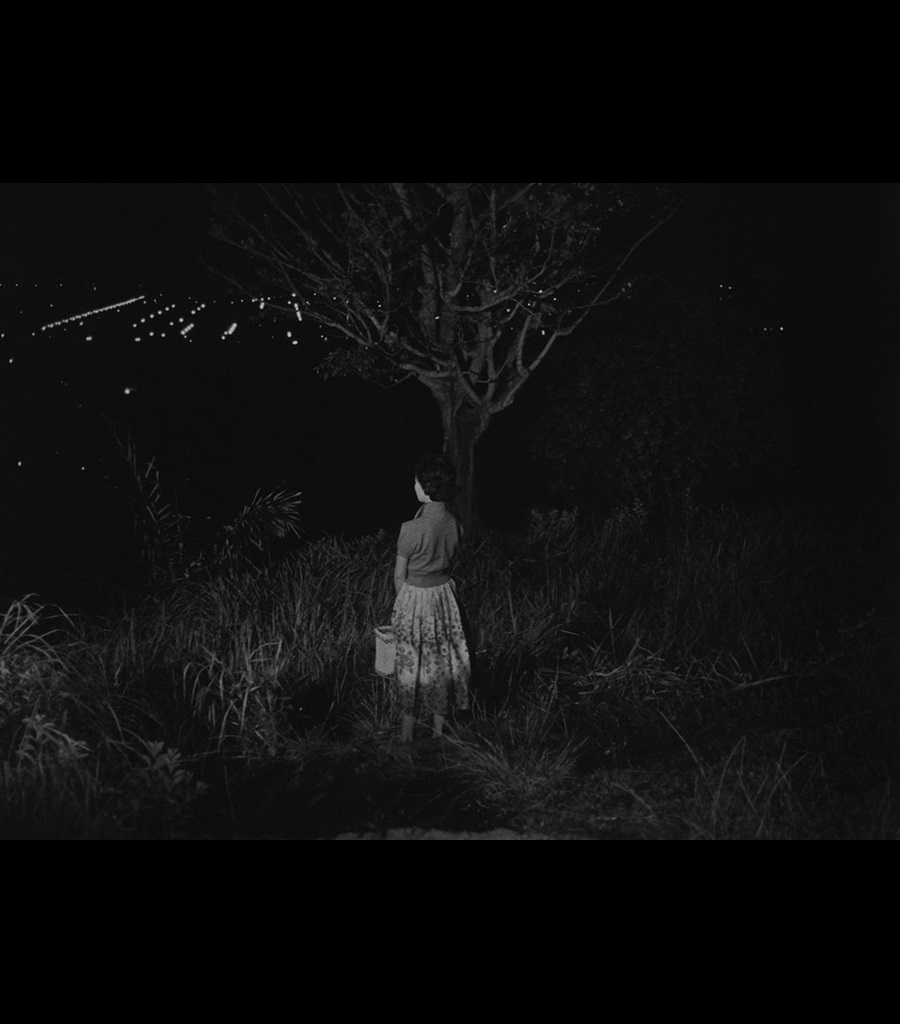 Still from 'Lion City' (Film source: Asian Film Archive. Courtesy of ©Cathay-Keris Film Pte. Ltd.)